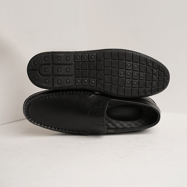 Morgan Leather Moccasin Loafer in Black — rubber sole