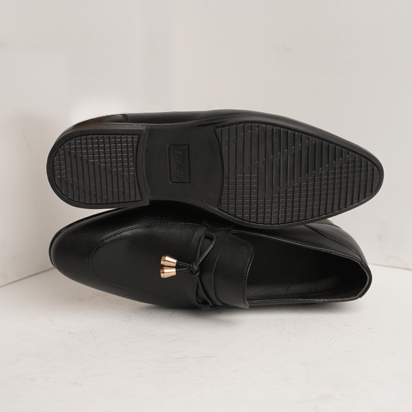 Panama Tassel Dress Loafer in Black — rubber sole