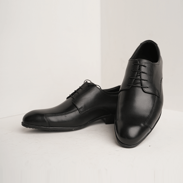 Tanzania Seamed-Toe Derby in Black — another angle