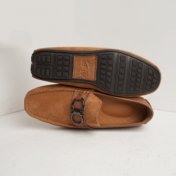 Duke Suede Bit Driving Moccasin in Brown — rubber sole