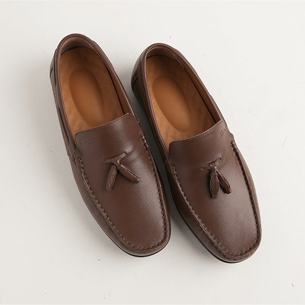 Eleganza Pebble-Grain Tassel Loafer in Brown — another angle