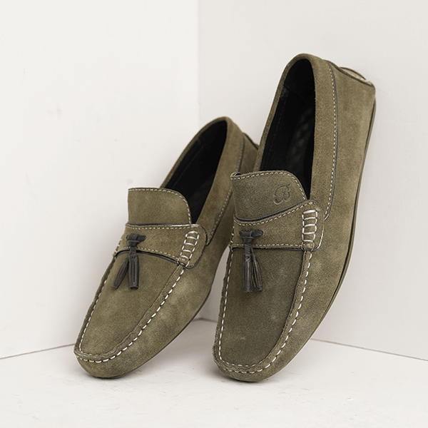 Turoro Suede Tassel Driving Moccasin in Green