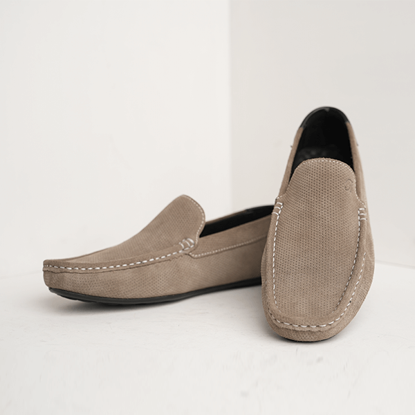 Dover Suede Driving Moccasin in Light Grey